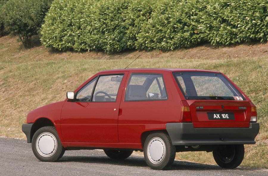  Citroen AX 10 E 3-Door 1986 года  (фото 3 из 6)